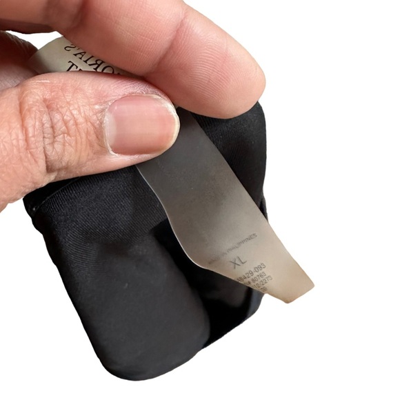 Victoria's Secrete 2pc Swimsuit Bikini Top & Black Skirt Swim Bottom‎ - Picture 7 of 15